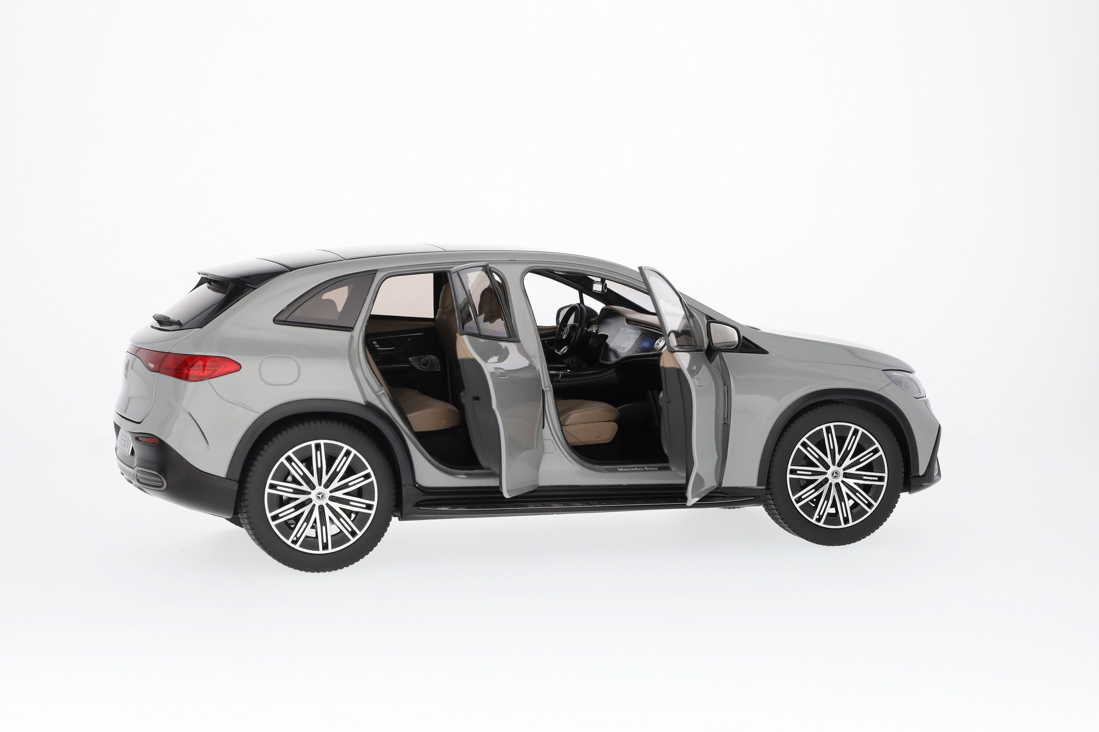EQE SUV, AMG Line, X294 - MANUFAKTUR gris alpino uni, NZG, 1:18