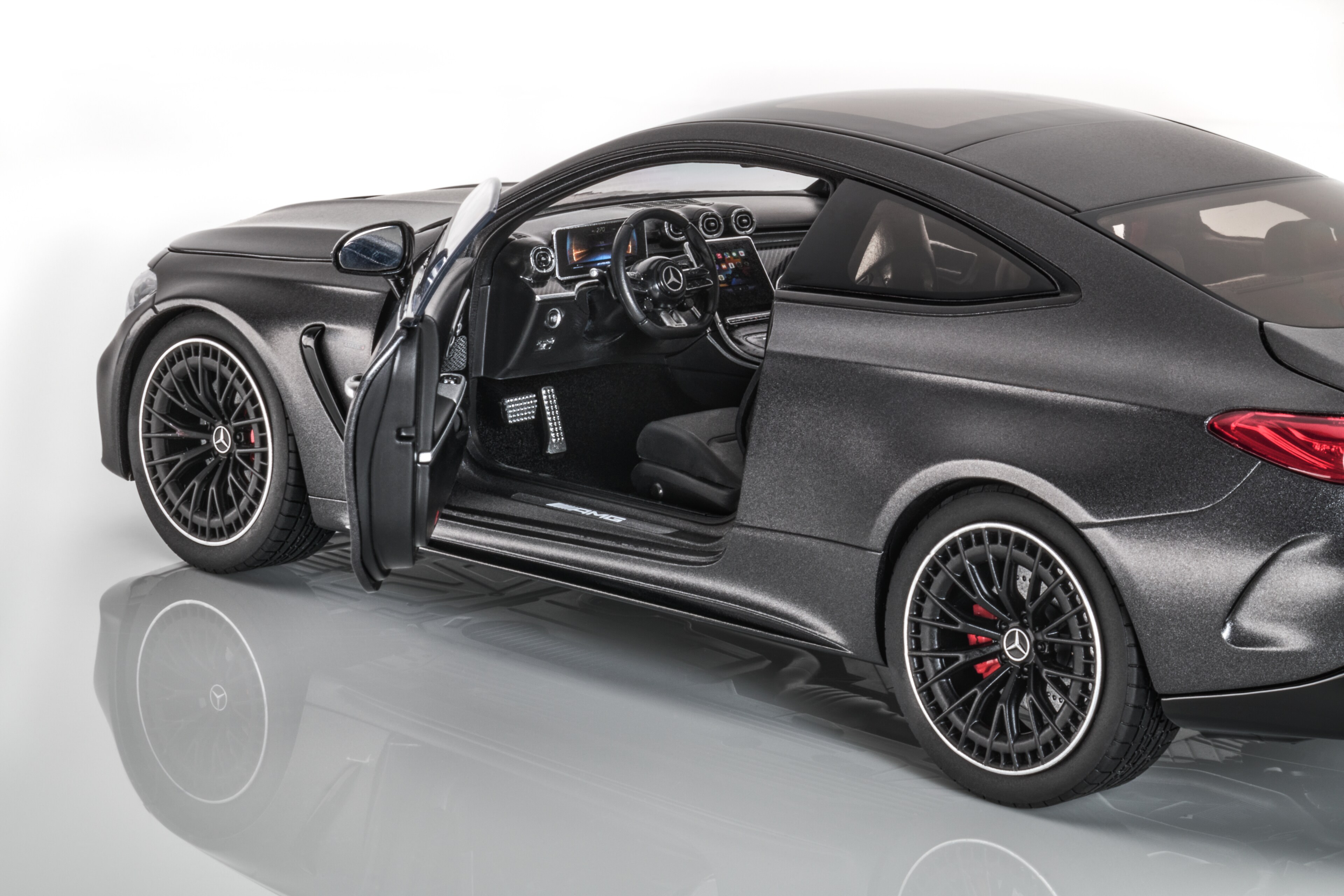 Mercedes-AMG CLE 53, Coupé, 4MATIC+, C236 - MANUFAKTUR gris grafito magno, NZG, 1:18