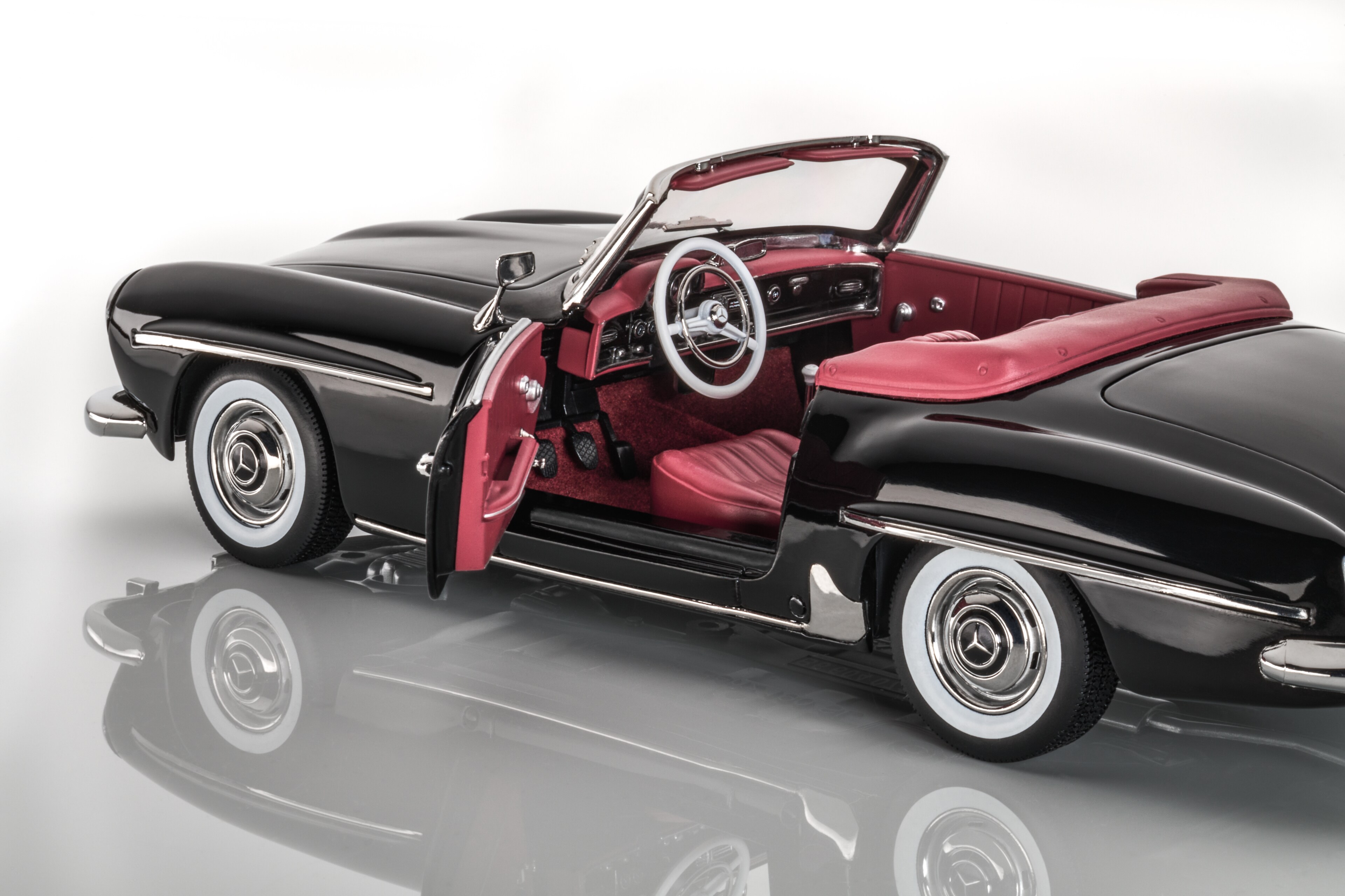 190 SL Roadster W 121 (1954-1963) - negro, Norev, 1:18