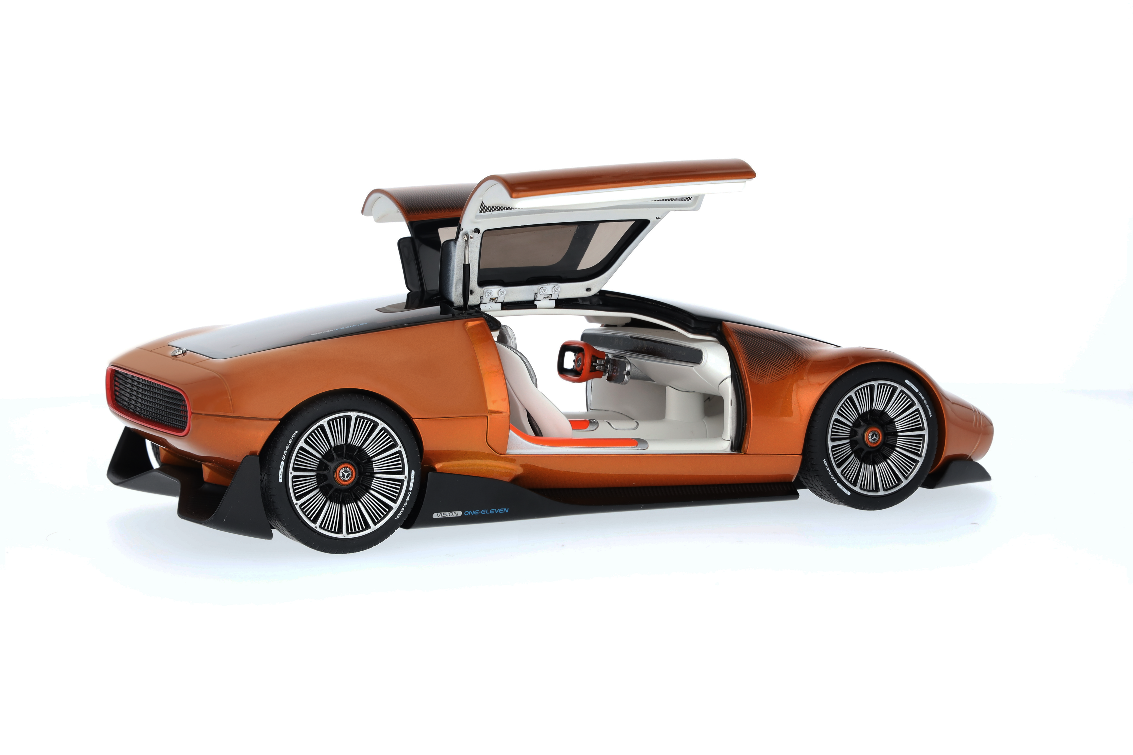 Vision One-Eleven, Vehículo de exposición - naranja, NZG, 1:18