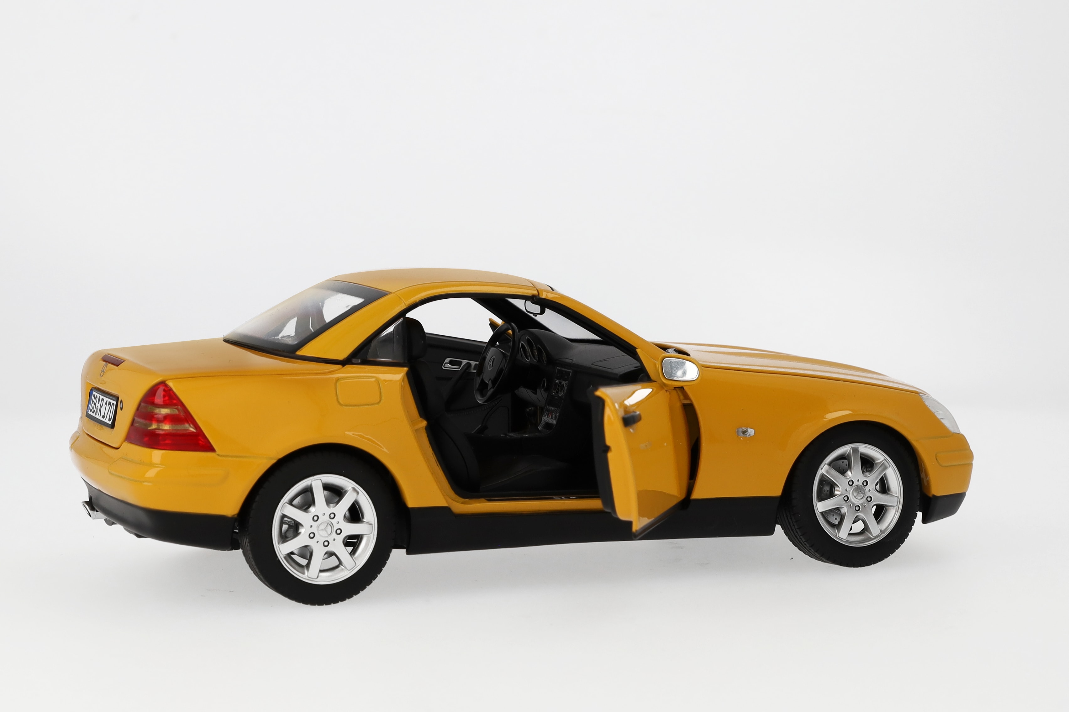 SLK 200 Roadster R170 (1996-2000) - amarillo Yellowstone, Norev, 1:18