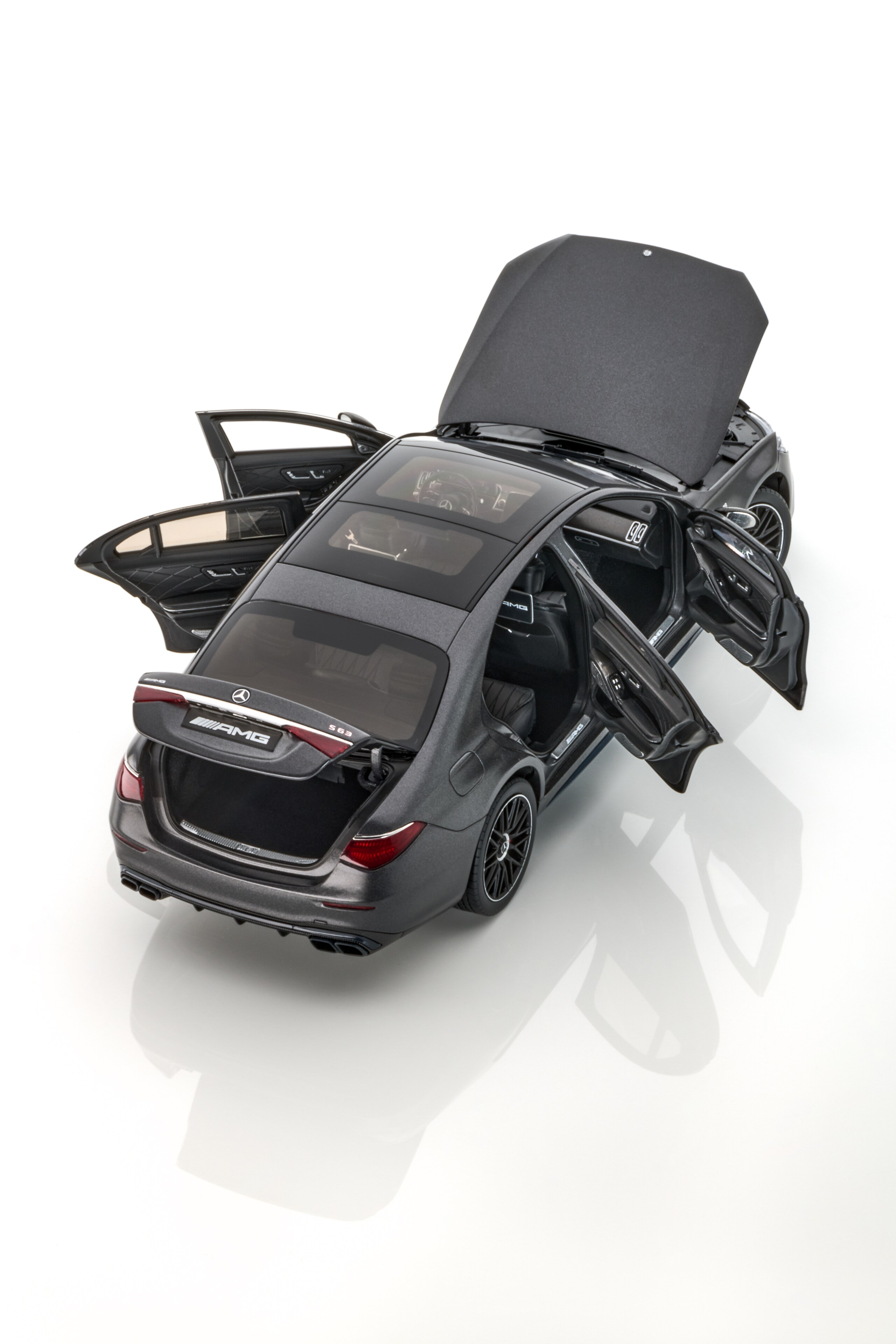 Mercedes-AMG S 63, E PERFORMANCE, V223 - MANUFAKTUR gris grafito magno, NZG, 1:18