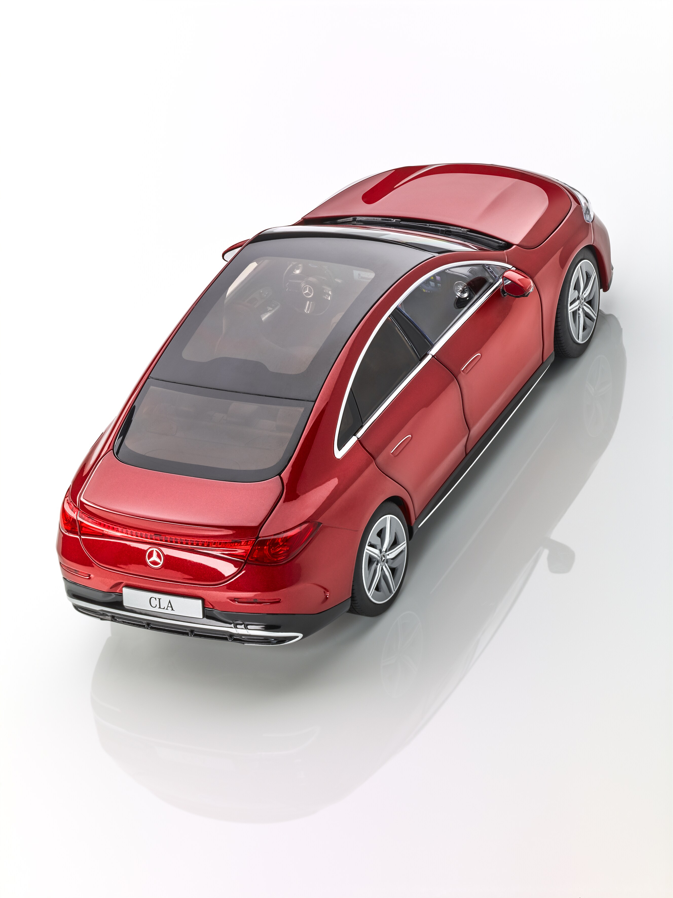 CLA Coupé, C178 - MANUFAKTUR rojo Patagonia metalizado, NZG, 1:18