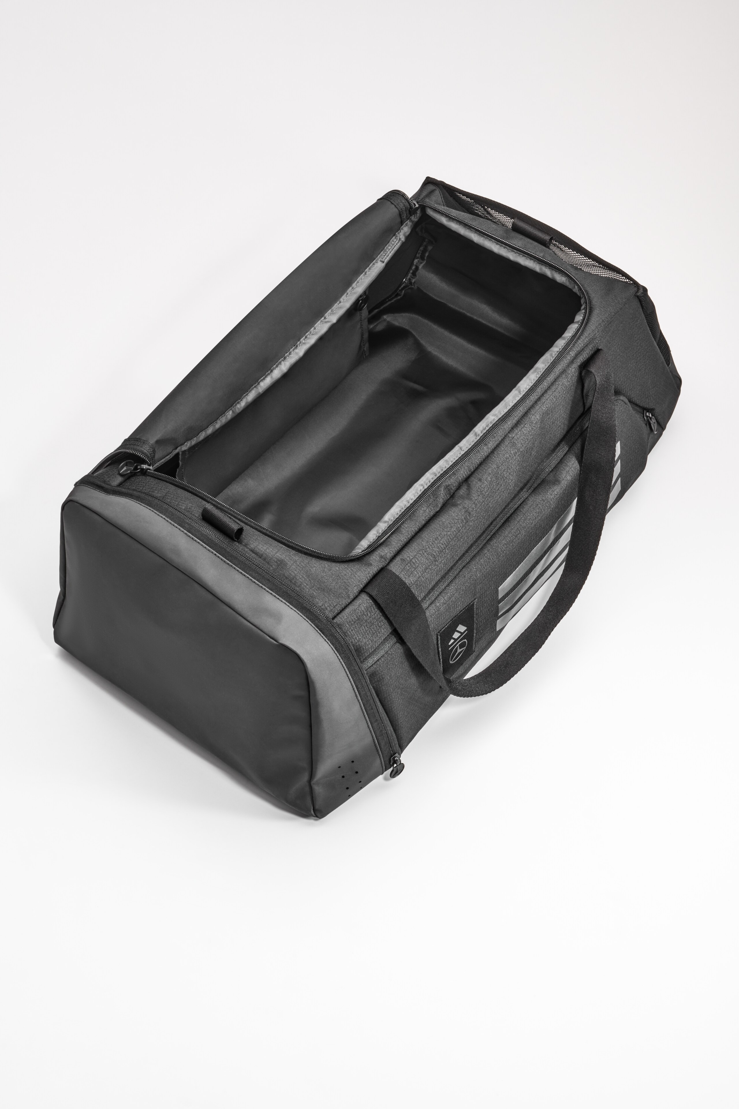 Bolsa de deporte - negro, Poliéster (reciclado), adidas